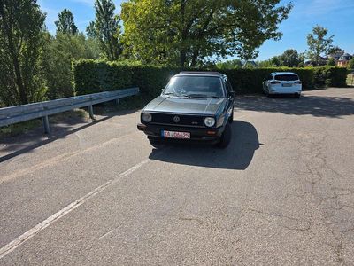 Second-hand VW Golf II 55 CP (40 kW) 1986 Gri Hatchback