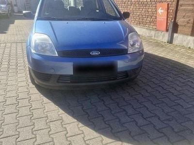 Gebraucht Ford Fiesta 60 PS (44 kW) 2003 Kleinwagen
