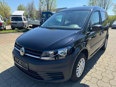 Usata VW Caddy Trendline 84 CV (61 kW) 2019 Nero Monovolume