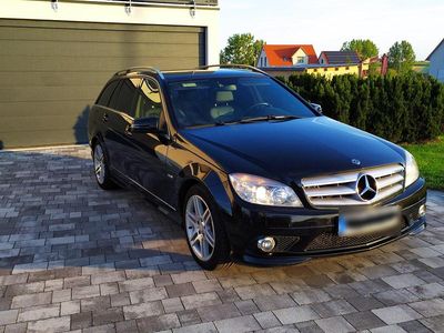 Gebraucht Mercedes C200 136 PS (100 kW) 2011 Schwarz Kombi