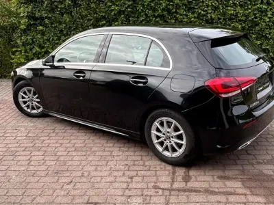 Gebraucht Mercedes A200 AMG line 150 PS (110 kW) 2021 Schwarz Limousine