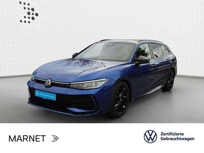 Gebraucht VW Passat Style 150 PS (110 kW) 2025 Reef blue metallic Kombi