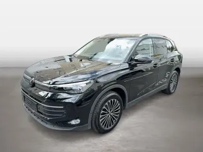 Gebraucht VW Tiguan Goal 131 PS (96 kW) 2025 Schwarz SUV