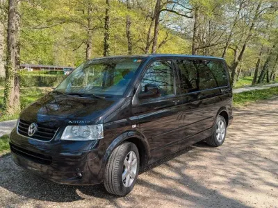 Gebraucht VW Multivan 131 PS (96 kW) 2006 Schwarz Van / Kleinbus