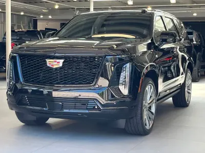 Neu Cadillac Escalade 426 PS (313 kW) 2026 Schwarz SUV