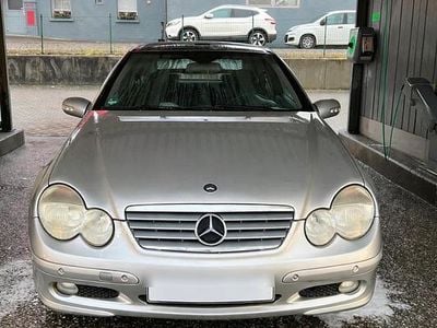 Gebraucht Mercedes CLC180 143 PS (105 kW) 2002 Silber Kleinwagen