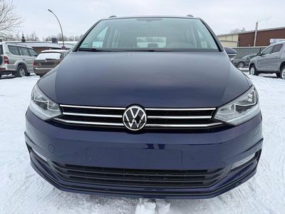 Blau Gebraucht 2021 VW Touran Comfortline Van / Kleinbus | 22.600 € (Superpreis)