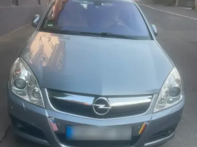 Gebraucht Opel Vectra 155 PS (114 kW) 2005 Grau Limousine
