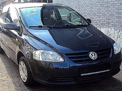 Grau Gebraucht 2007 VW Fox Kleinwagen | 1.250 € (Guter Preis)