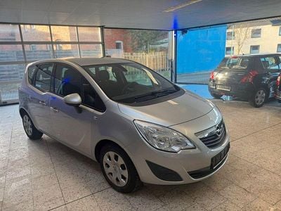 Gebraucht Opel Meriva Edition 101 PS (74 kW) 2010 Silber Van / Kleinbus