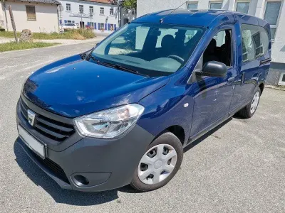 Gebraucht Dacia Dokker Ambiance 116 PS (85 kW) 2014 Blau Van / Kleinbus