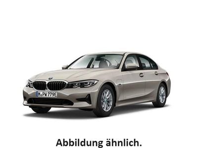 BMW 330e