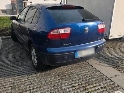 Blau Gebraucht 2002 Seat Leon Limousine | 1.990 € (Fairer Preis)