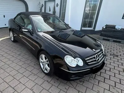 Gebraucht Mercedes CLK280 Avantgarde 231 PS (169 kW) 2007 Schwarz Cabrio