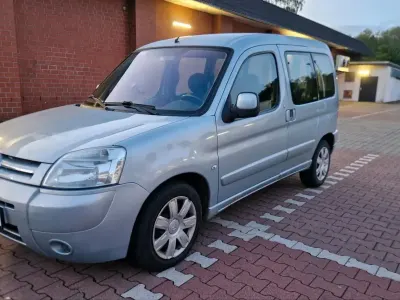 Używany Citroën C3 109 KM (80 kW) 2006 Niebieski Minivan