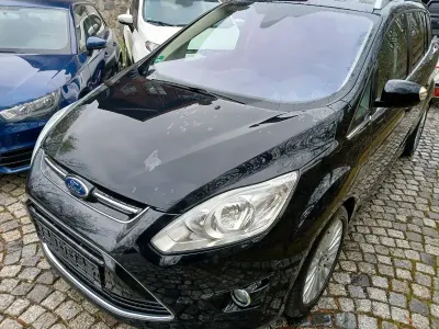 Brugt Ford Grand C-Max Titanium 140 HK (102 kW) 2013 Sort MPV