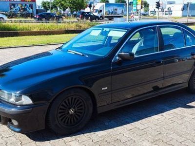 gebraucht BMW 520 i Leder Schiebedach M-Paket 73tkm