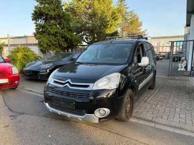 Gebraucht Citroën Berlingo SELECTION 120 PS (88 kW) 2011 Schwarz Van / Kleinbus