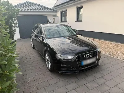 Gebraucht Audi A4 190 PS (139 kW) 2015 Schwarz Kombi