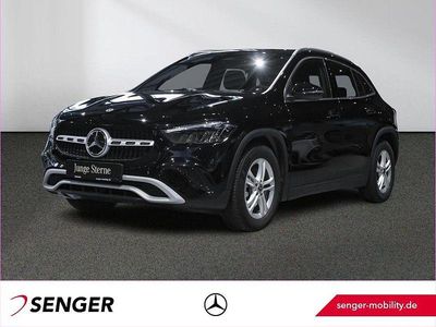Gebraucht Mercedes GLA200 163 PS (119 kW) 2024 Unilack nachtschwarz SUV