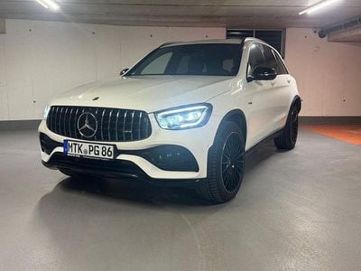Weiß Gebraucht 2021 Mercedes GLC43 AMG AMG SUV | 50.900 € (Fairer Preis)