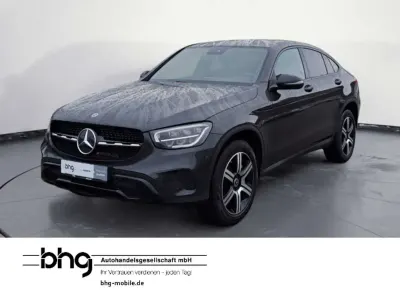 Używany Mercedes GLC300e Advanced 320 KM (235 kW) 2021 Szary Coupe