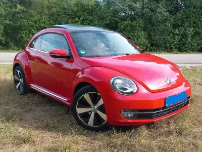 Gebraucht VW Beetle 105 PS (77 kW) 2012 Rot Kleinwagen