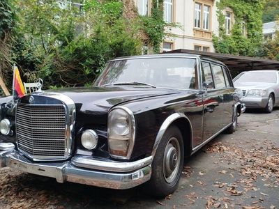 Mercedes 600