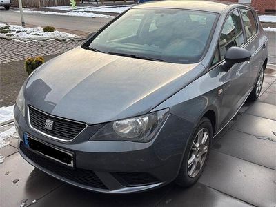 Grau Gebraucht 2013 Seat Ibiza Limousine | 5.250 € (Fairer Preis)
