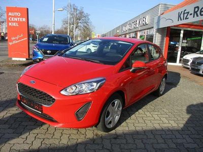 Rot Gebraucht 2018 Ford Fiesta Trend Limousine | 8.950 € (Fairer Preis)