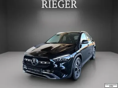 Gebraucht Mercedes GLA200 Progressive 163 PS (119 kW) 2024 Schwarz SUV