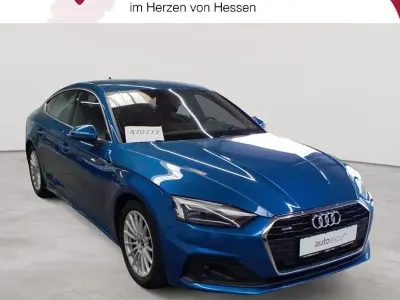 Gebraucht Audi A5 Sportback Sport 204 PS (150 kW) 2022 Blau Kleinwagen