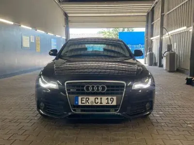 Gebraucht Audi A4 Ambiente 160 PS (117 kW) 2009 Schwarz Limousine