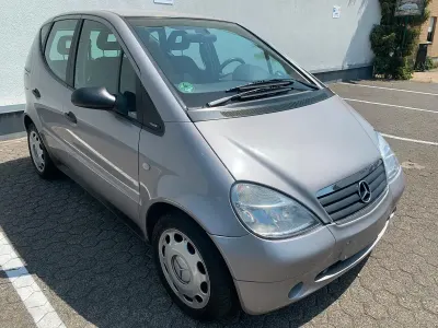 Używany Mercedes A140 82 KM (60 kW) 1999 Szary Sedan/Limuzyna