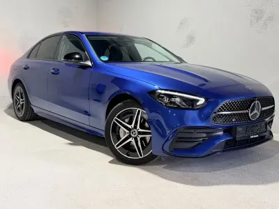 Gebraucht Mercedes C180 AMG line 170 PS (125 kW) 2024 Blau Limousine