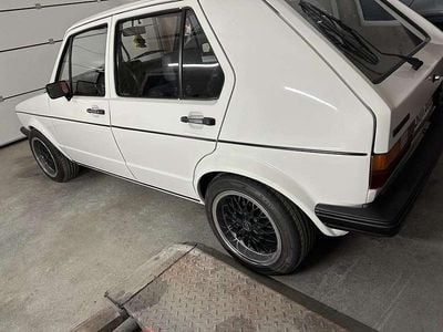 Gebraucht VW Golf I 54 PS (39 kW) 1982 Weiß Kleinwagen