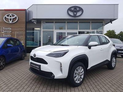 Neu Toyota Yaris Cross Comfort 116 PS (85 kW) 2025 Schneeweiß SUV