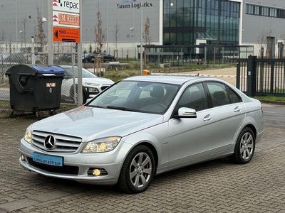 Silber Gebraucht 2010 Mercedes C200 Limousine | 8.499 € (Fairer Preis)