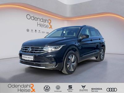 Używany VW Tiguan Elegance 245 KM (180 kW) 2022 Czarny SUV