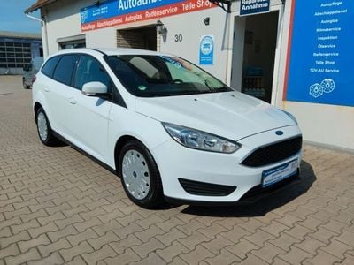 Weiß Gebraucht 2018 Ford Focus Trend Kombi | 6.999 € (Teuer)