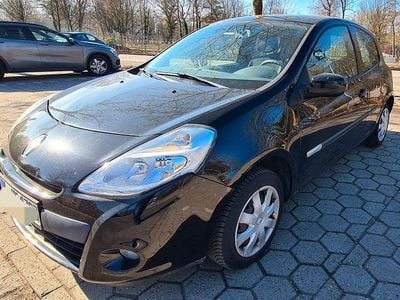 Gebraucht Renault Clio III Collection 75 PS (55 kW) 2013 Schwarz Kleinwagen