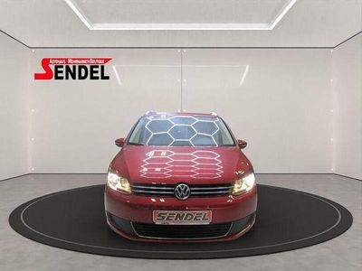 Rot Gebraucht 2014 VW Touran Comfortline Van / Kleinbus | 7.999 € (Fairer Preis)