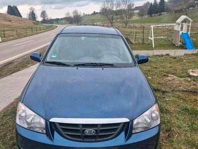 Gebraucht Kia Cerato 143 PS (105 kW) 2006 Blau Kombi