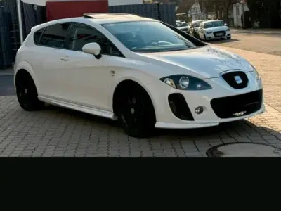 Gebraucht Seat Leon 125 PS (91 kW) 2009 Weiß Kleinwagen