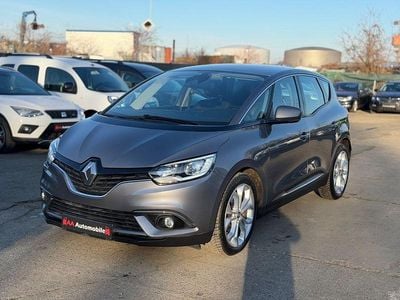 Grau Gebraucht 2017 Renault Scénic IV Experience Van / Kleinbus | 10.000 € (Guter Preis)