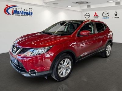 Gebraucht Nissan Qashqai N-Connecta 116 PS (85 kW) 2016 Rot SUV