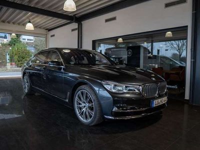 gebraucht BMW 760L I X Drive M Individual Vollausstattung