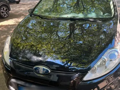 Gebraucht Ford Fiesta 82 PS (60 kW) 2009 Schwarz Kleinwagen