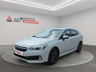 Gebraucht Subaru Impreza Platinum 150 PS (110 kW) 2020 Crystal white pearl Limousine