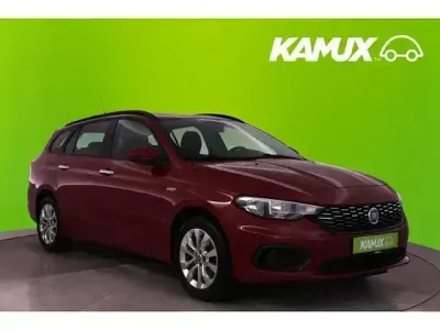 Gebraucht Fiat Tipo Pop 95 PS (69 kW) 2018 Rot Kombi